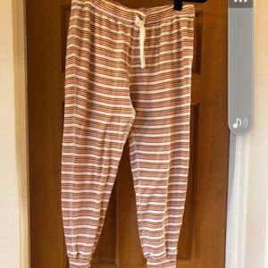Pair of madwell striped joggers and two matching tops